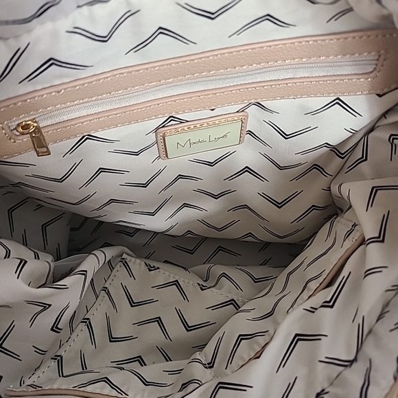 Moda Luxe Crossbody Messenger Vegan Leather Handbag Tan NWT - Picture 6 of 9